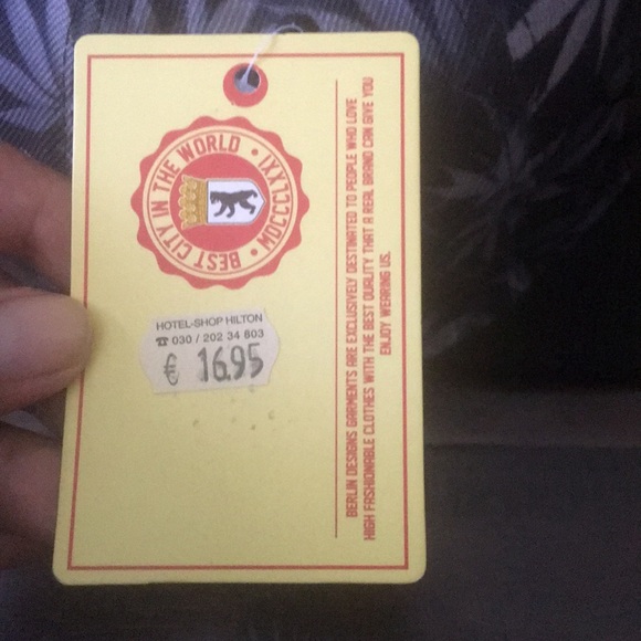 Berlin Designs Berlin Snap Back adjustable Hat - Picture 5 of 8